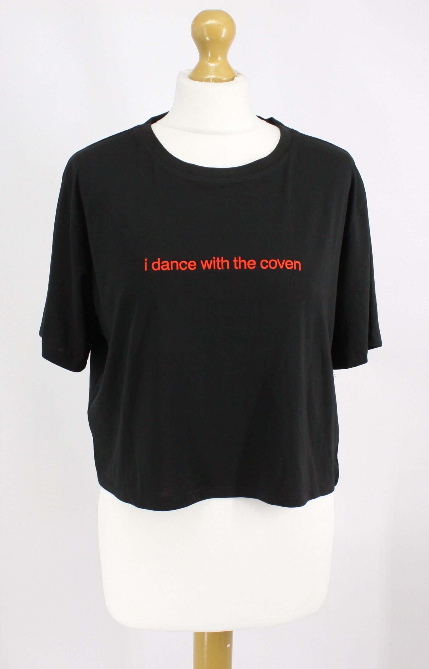 Maisie Peters I Dance With The Coven (Emb) Ladies - Crop T Solid Black - Image 6